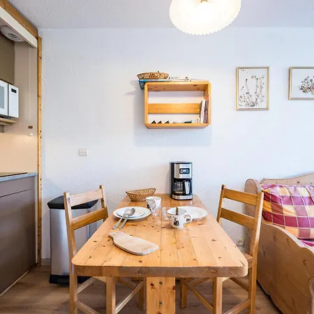 Lumineux Au Centre, Balcon Sud, 4 Personnes - Fr-1-832-8 * Val Thorens